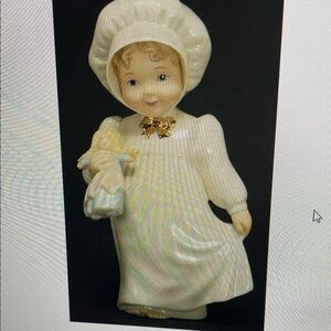 Lenox Cream and Gold Figurine